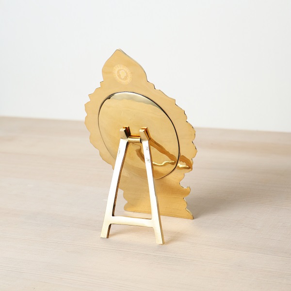 natural and artistic